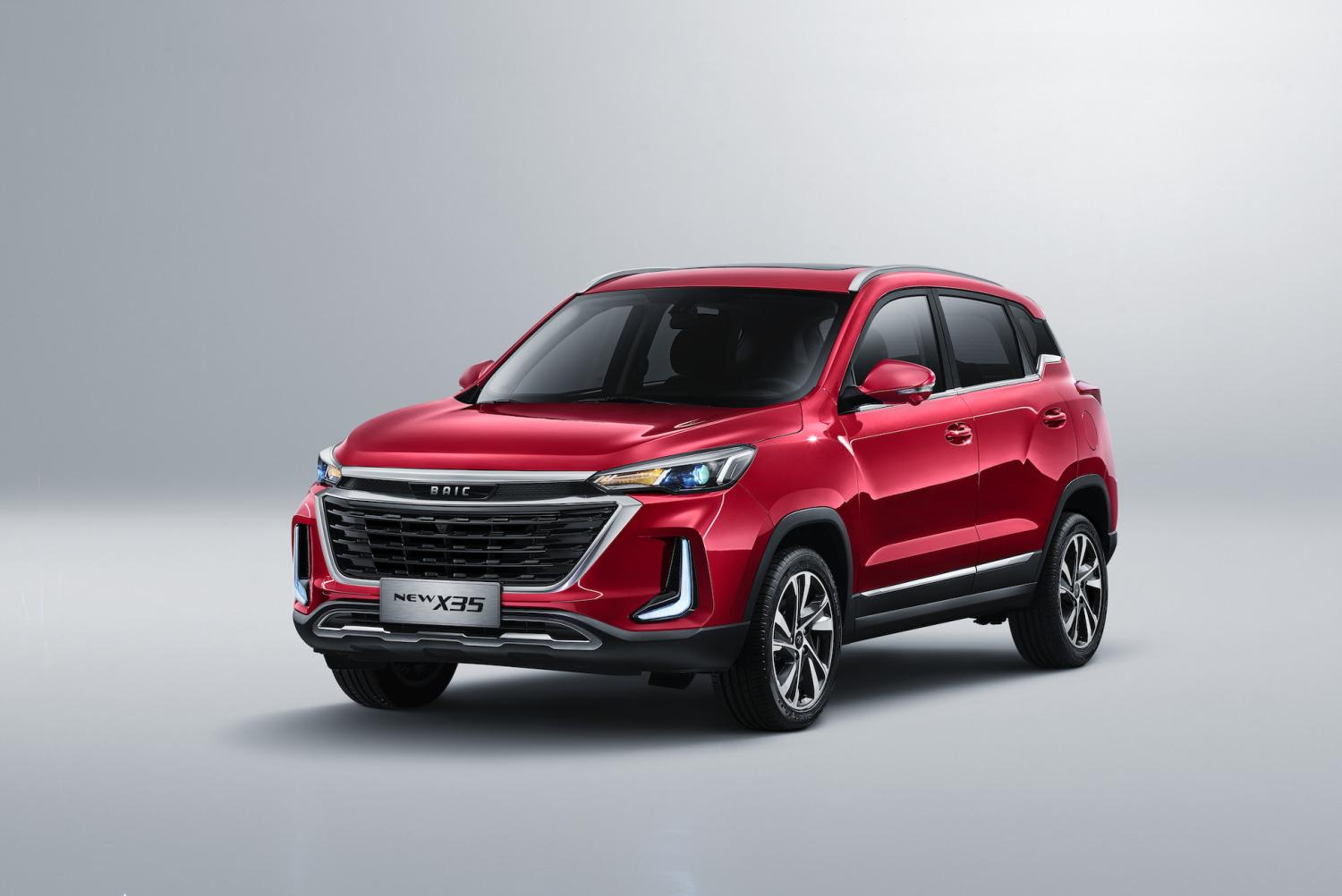 BAIC X35 в Казахстане: оснащение, возможности и стоимость городского кроссовера