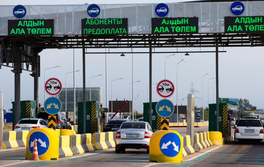 С начала года в Казахстане совершено 62 млн поездок по платным дорогам