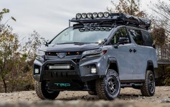 Toyota презентовала модифицированный Alphard