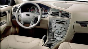 Volvo вернет физические кнопки