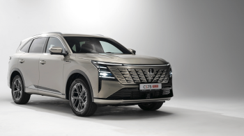 В России появится Changan CS75 Plus с передним приводом